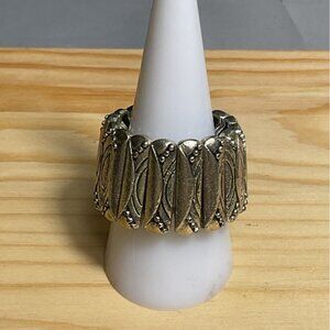 Vintage Leaf Textured Stretch Bracelet Silver Tone Elastic Cuff